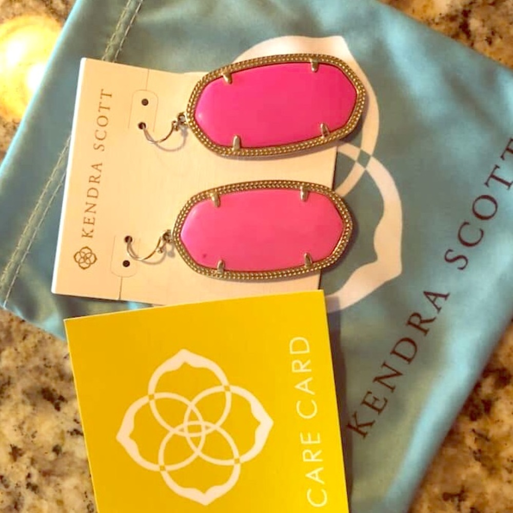 Pink Kendra Scott: Elle earrings